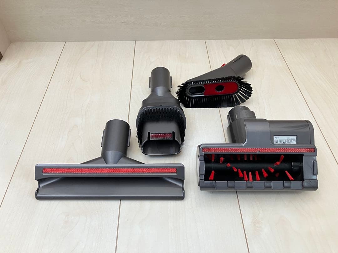 分解清掃済み　ダイソン V8 slim fluffy SV10K