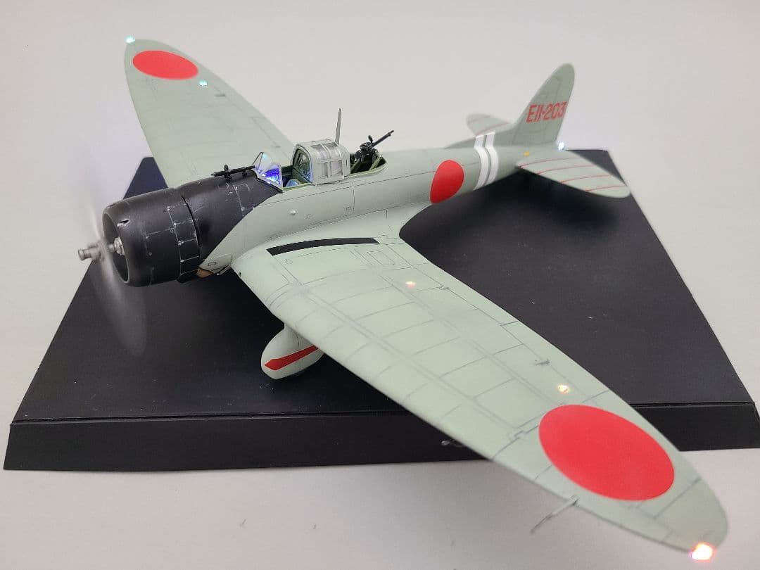 愛知D3A1 日本海軍九九式艦上爆撃機一一型 リアルモーターライズ完成品