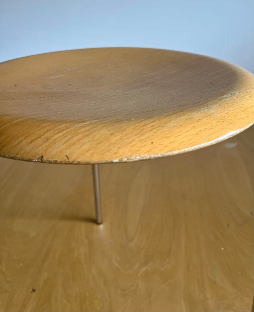 スツール Arne Jacobsen 3170 FRITZ HANSEN