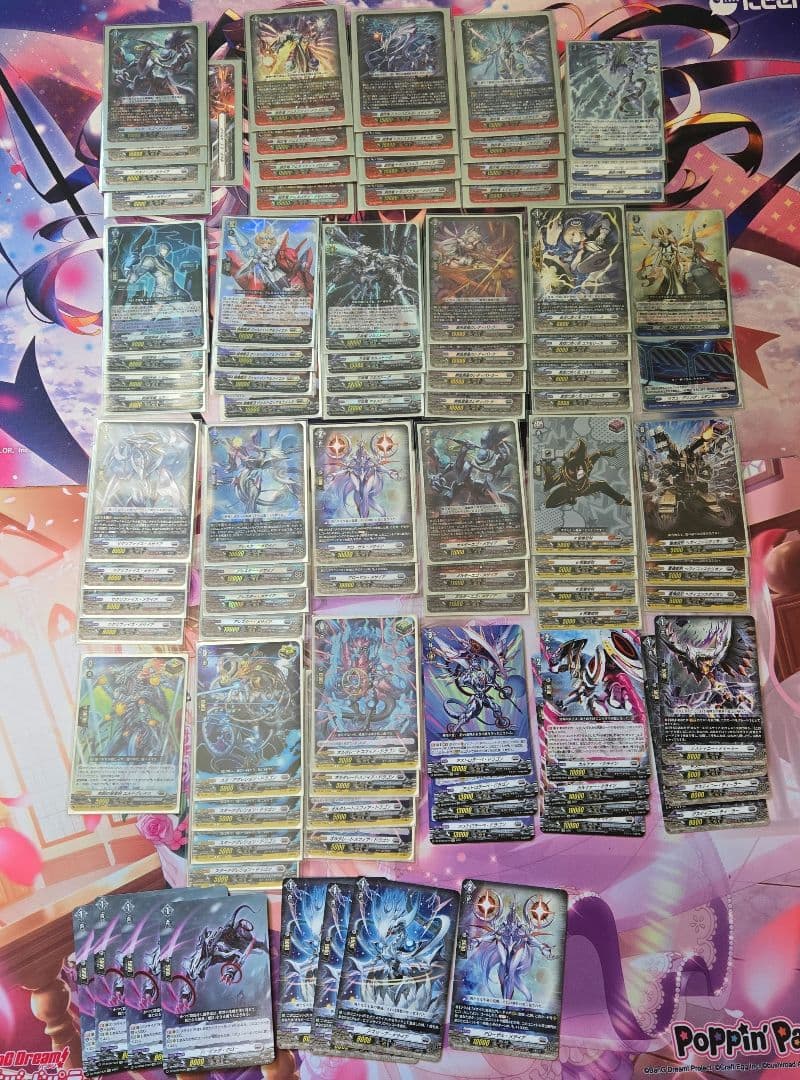 ヴァンガード　メサイアデッキ　スリーブつき