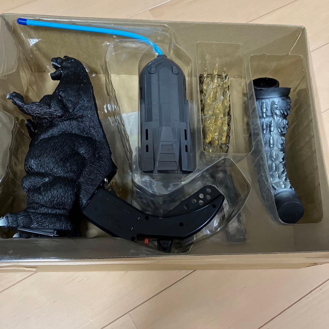【新品未開封】発光進撃ゴジラ　R/C ゴジラVSデストロイア　ラジコン