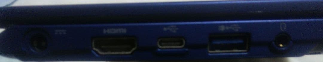 定価１０万 ほぼ未使用 初期化済 PC鞄・ペン付 富士通FMVM75D2L