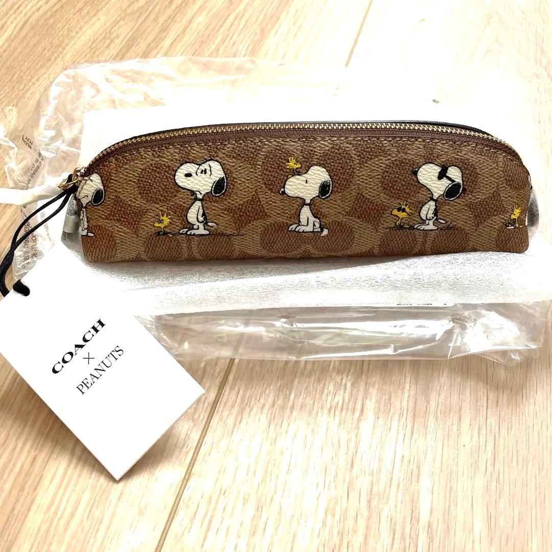 COACH x PEANUTS スヌーピー 筆箱