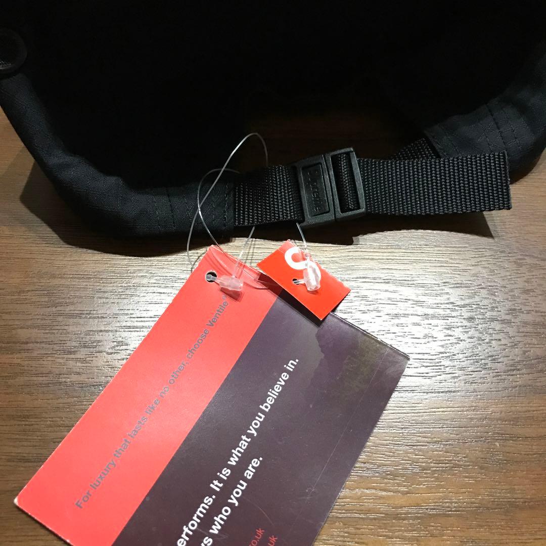 帽子 supreme