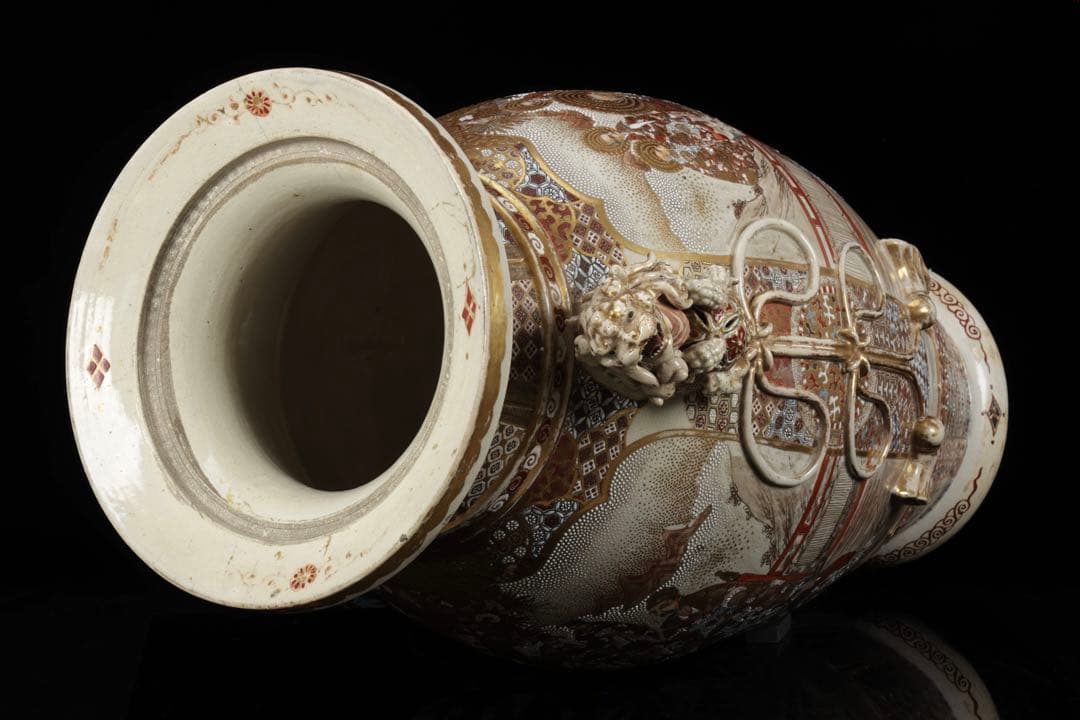 【極上薩摩焼】特大金襴手色絵 獅子　香炉 飾壺 陶器　骨董 古美術　アート　花瓶