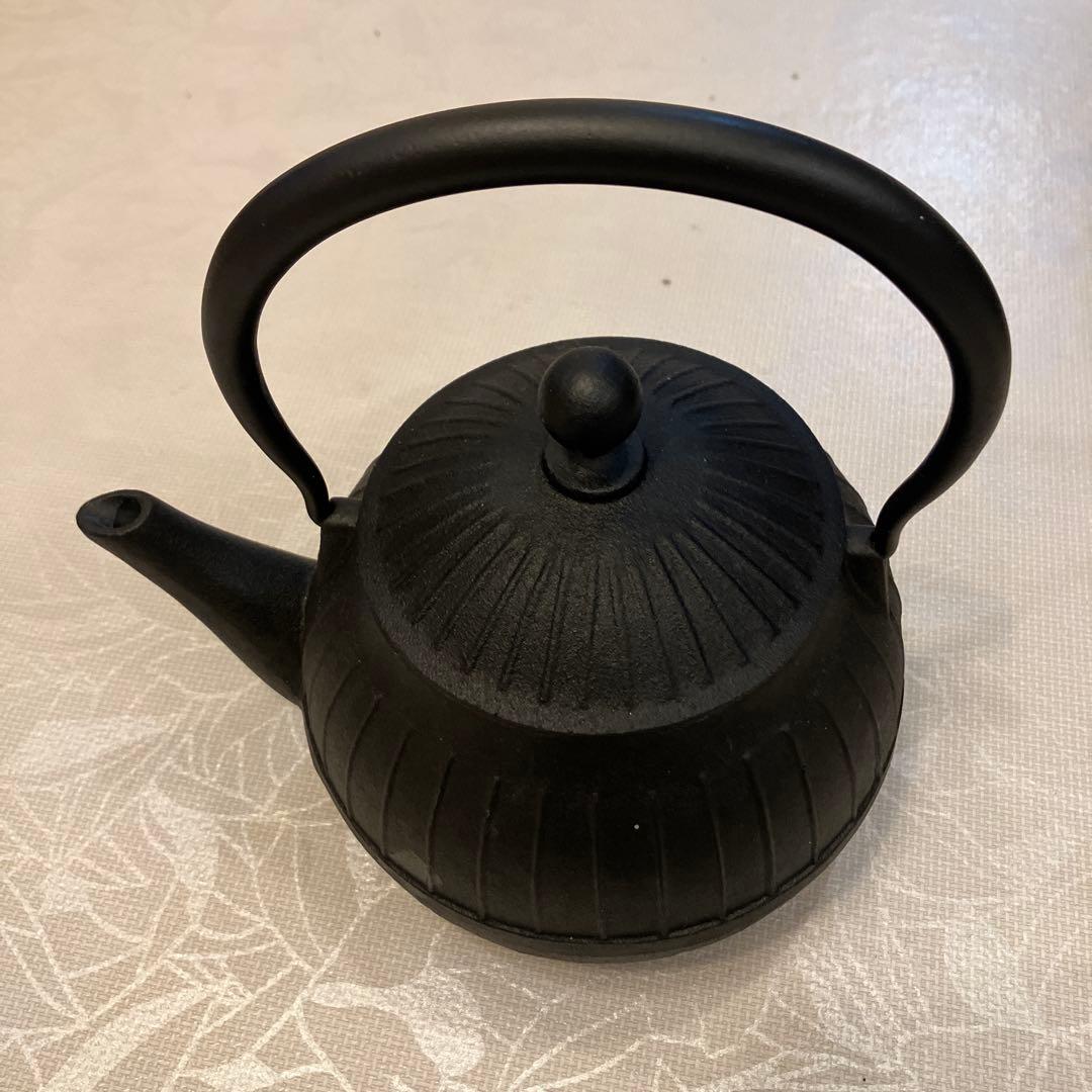 鉄瓶　及源