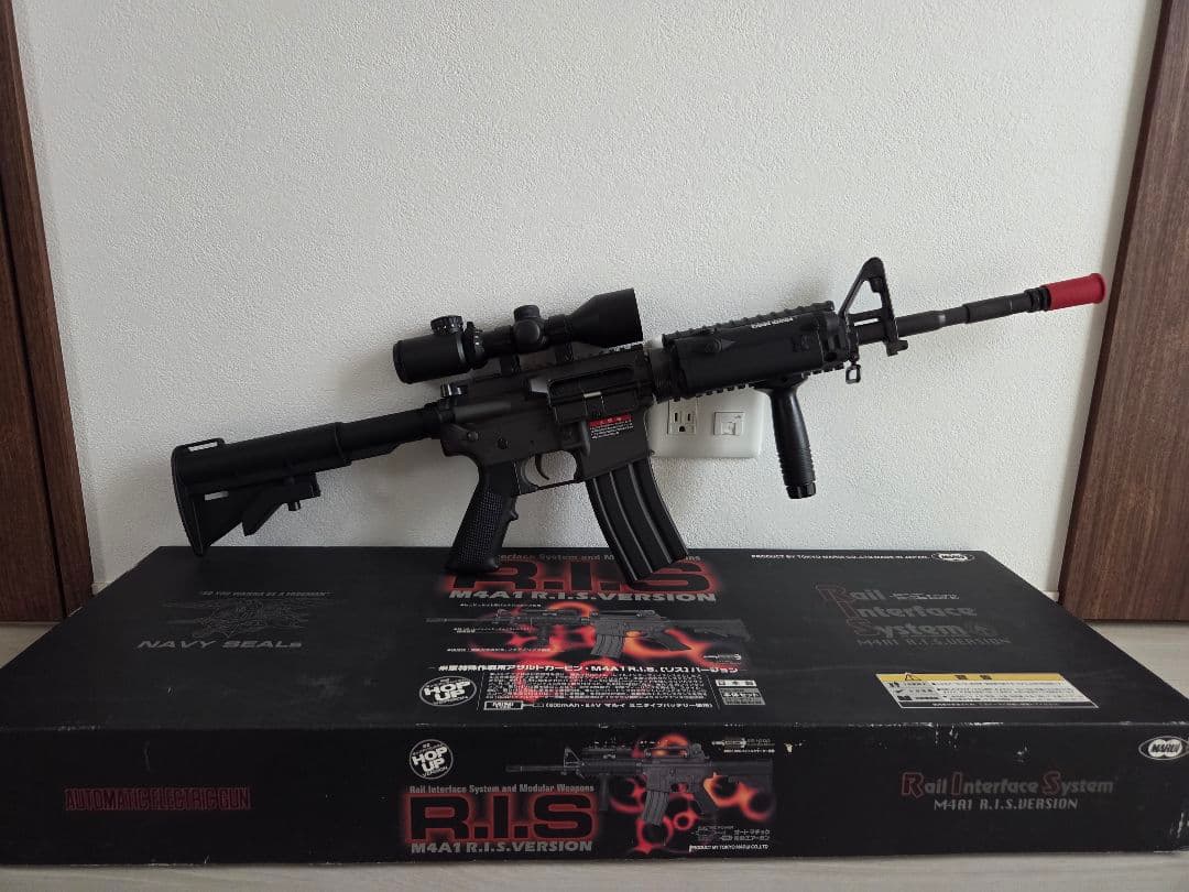 M4A1 R.I.S. バージョン　スコープカスタム　東京マルイ　電動ライフル