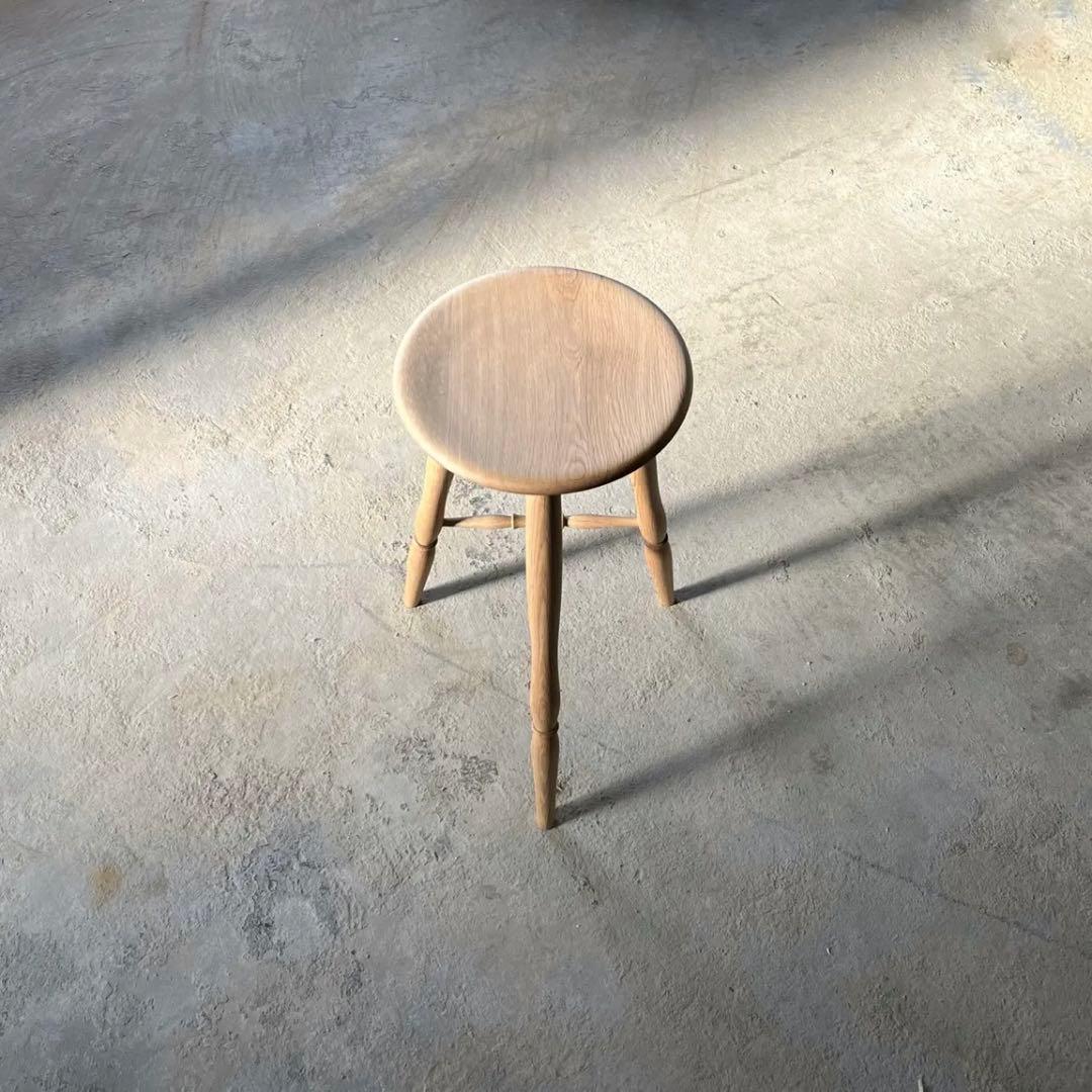 スツール 02