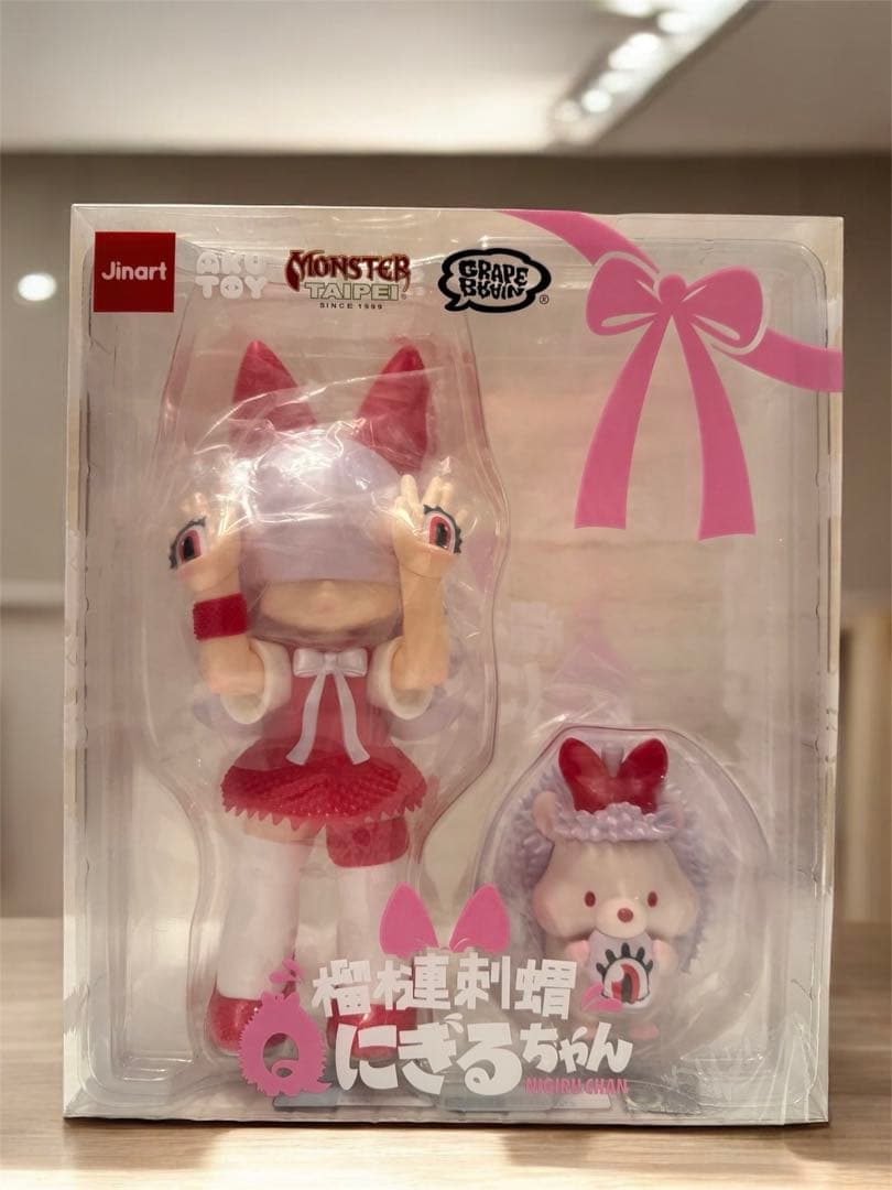 にぎるちゃん MONSTER TAIPEI grape brain AKUTOY