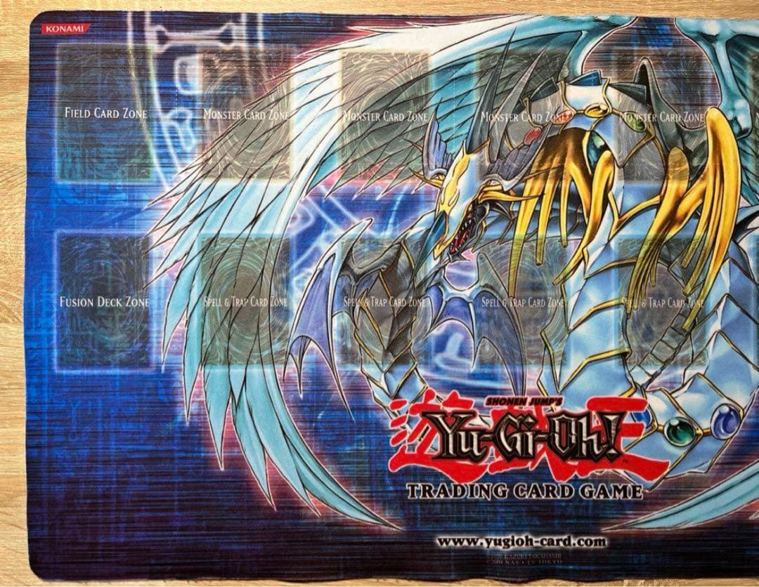 遊戯王 究極宝玉神 レインボードラゴン 公式 プレイマット、スリーブ