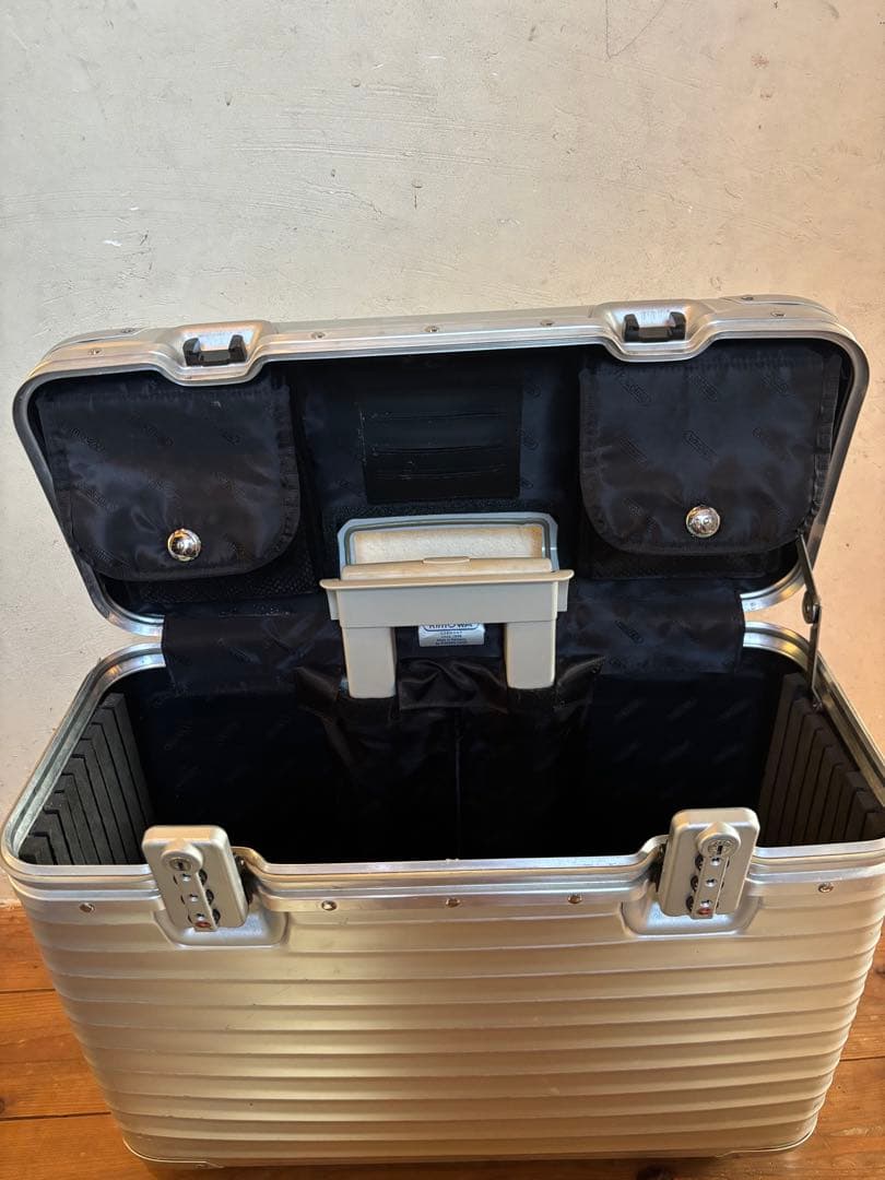 RIMOWA リモア　パイロット・トロリー　928.50