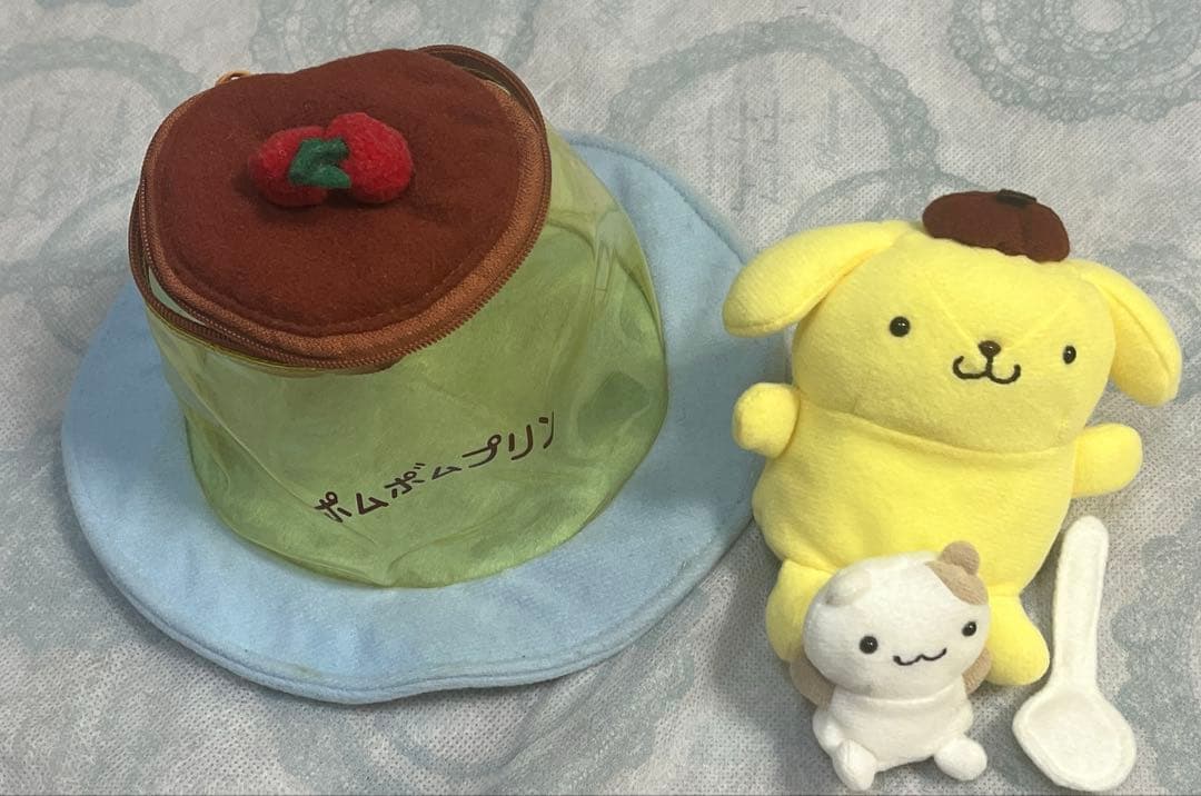 セール中！【レトロ・激レア】ポムポムプリン　マスコット　プリン型ケース