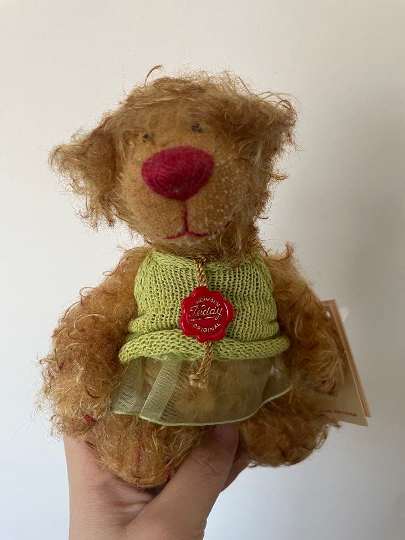 Teddy Bear 赤い鼻 緑の服