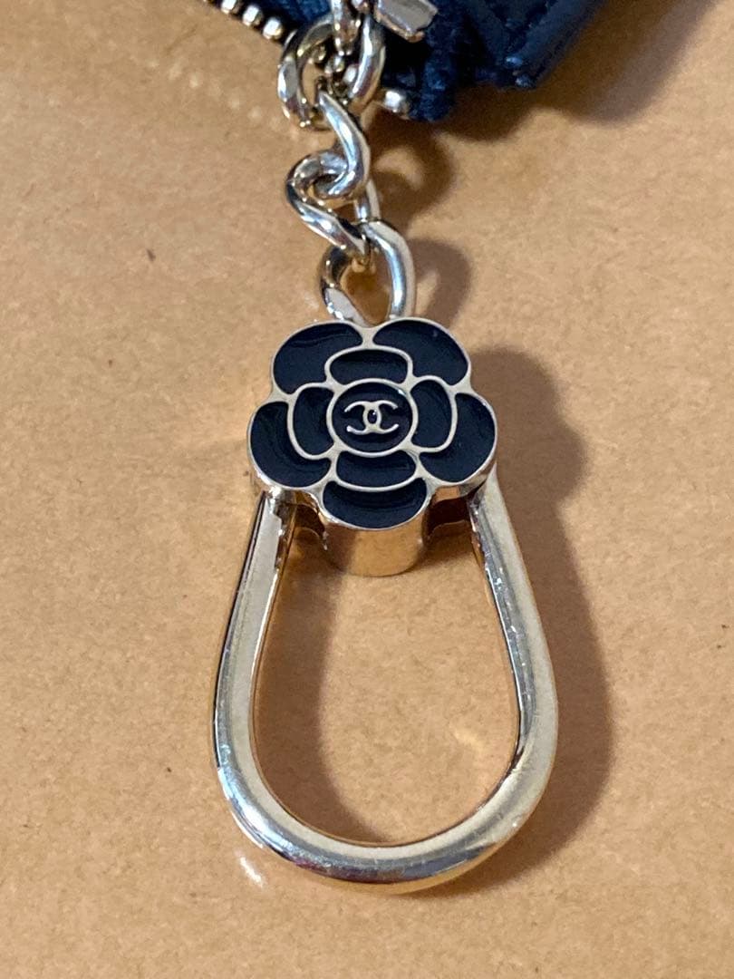 CHANEL シャネル　銀座限定　カメリア　キーリング付　カード&ケース
