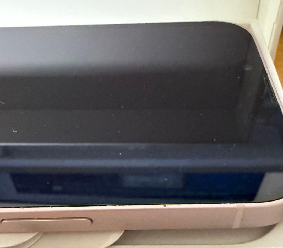 iPhone13 ピンク　128GB 本体