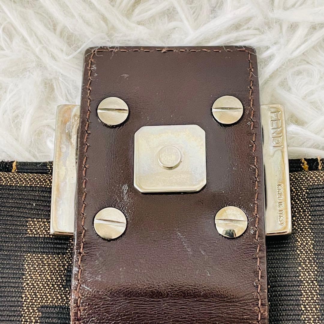 フェンディ　マンマバケット　ハンドバッグ　ショルダーバッグ　ズッカ柄