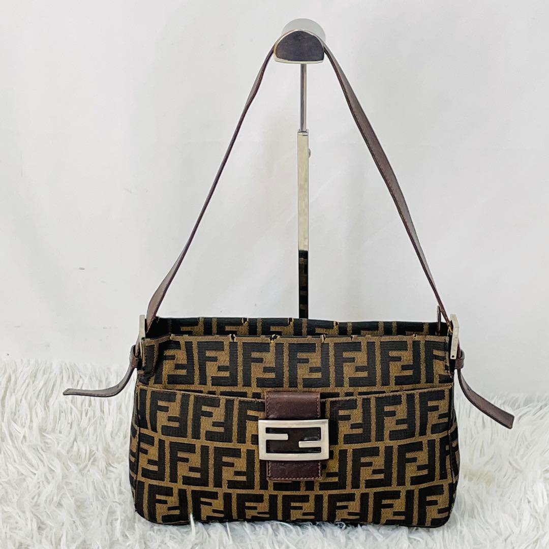 フェンディ　マンマバケット　ハンドバッグ　ショルダーバッグ　ズッカ柄
