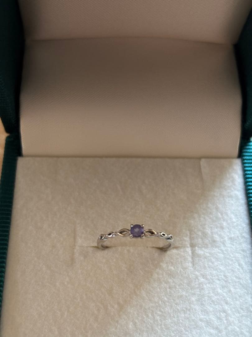 ビズー bizoux ジュリ　9号　タンザナイト　ホワイトゴールド　10金