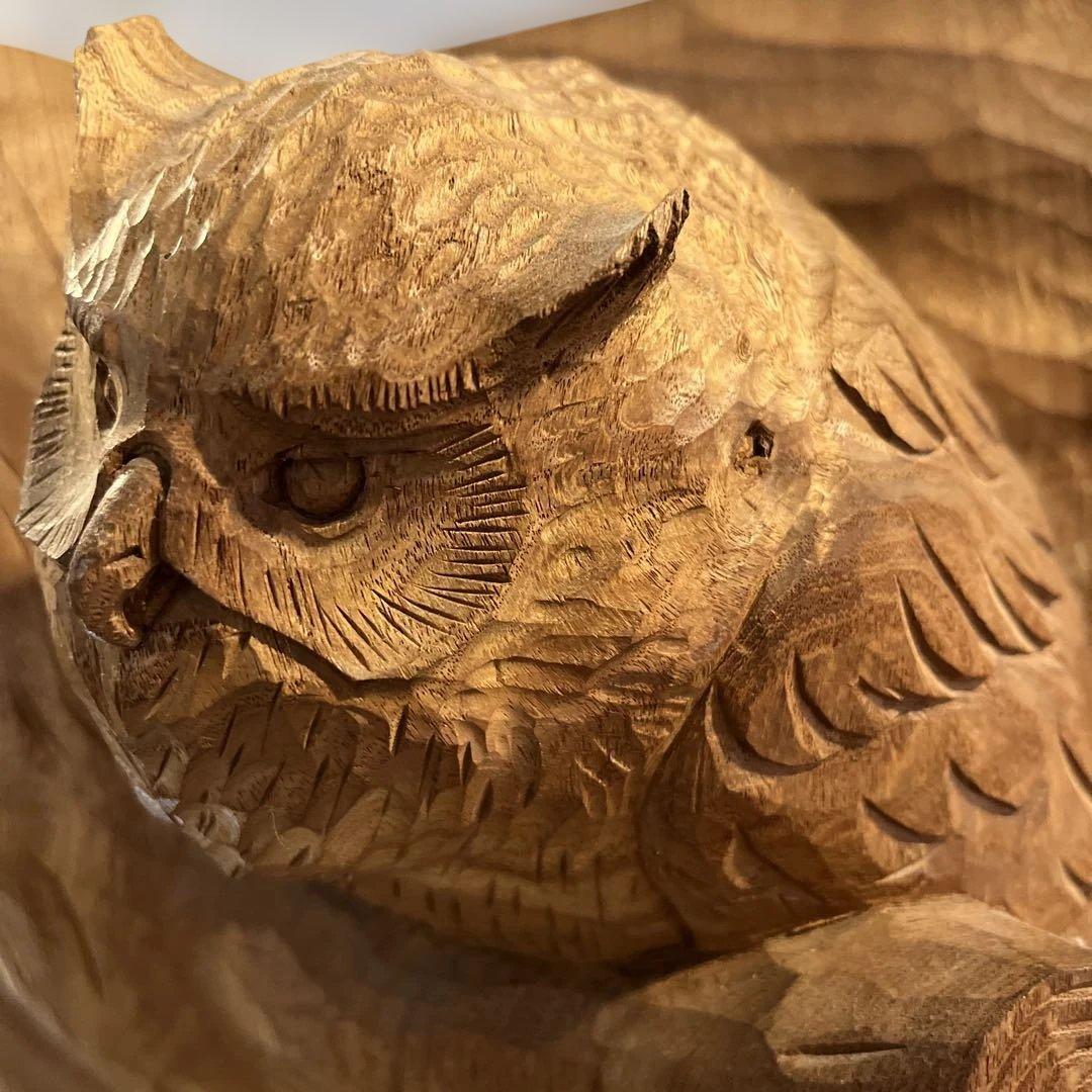 フクロウ 手彫り 在銘 上西捷敏 木彫り 工芸品 彫刻 コレクション　送料無料