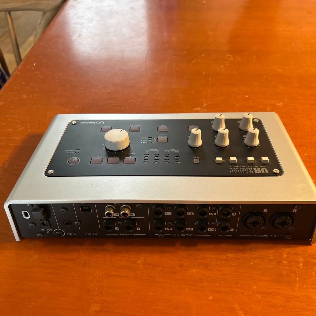 Steinberg UR 28M USBオーディオインターフェイス