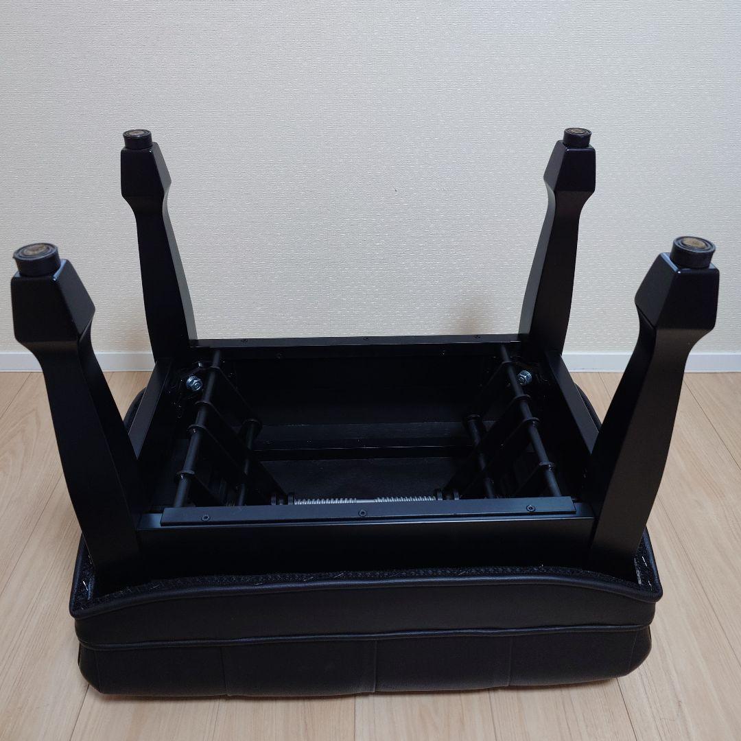 スタインウェイ純正コンサートピアノイス　BC-39ロゴ入り