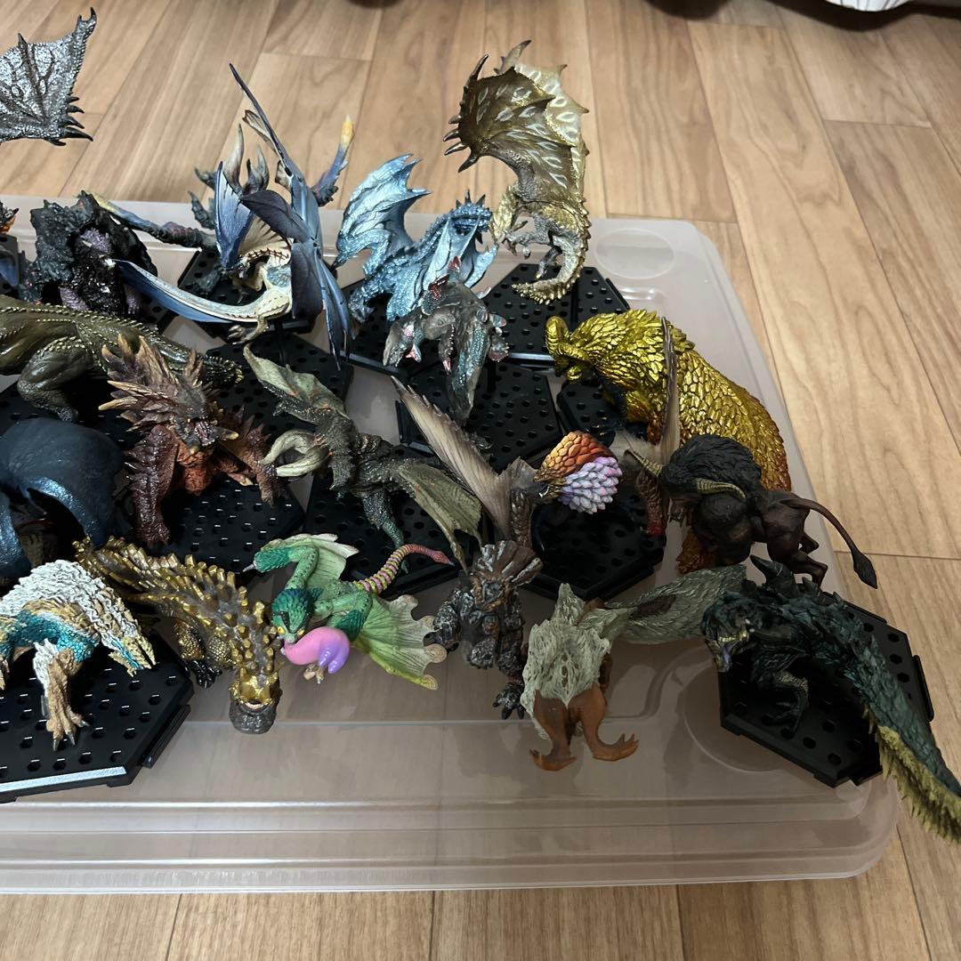 モンスターハンター カプコン フィギュア