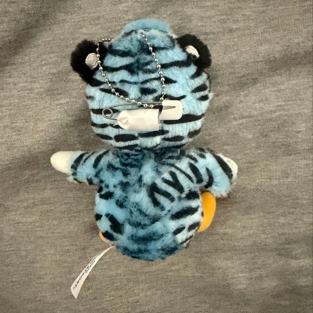 ドナルド ぬいぐるみバッジ 7点