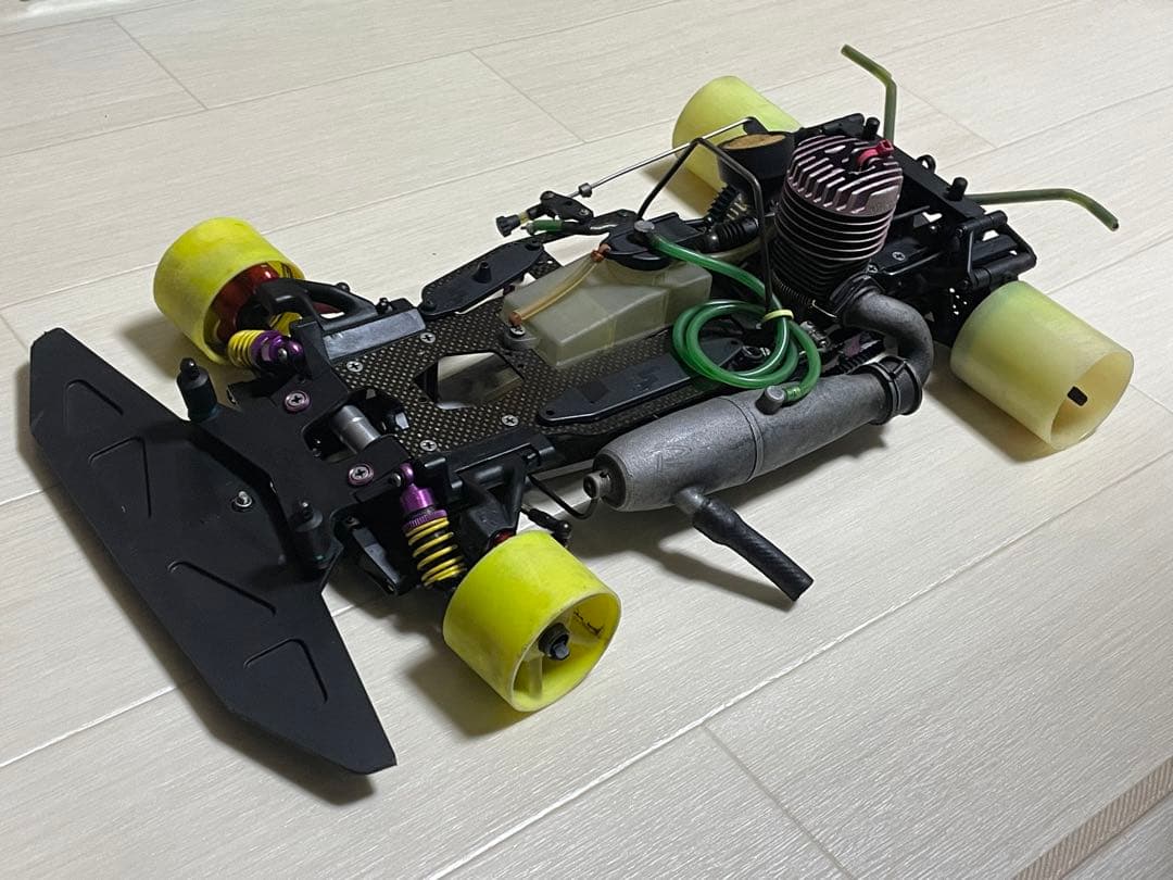 サーパントExcel   1/8  RCエンジンカー