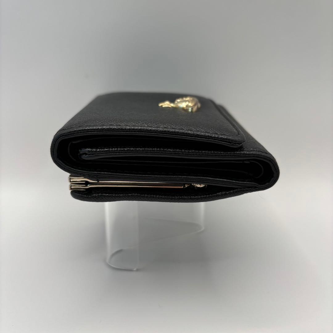 vivienne westwood 三つ折り財布　ブラック　がま口　ゴールド