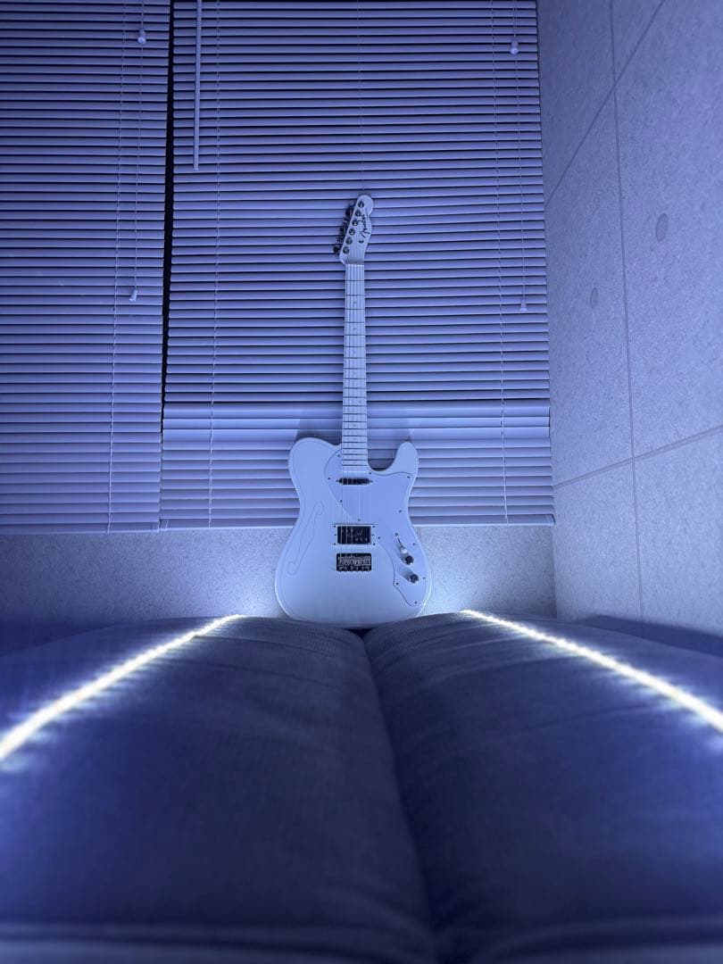 m*1様 Fender SILENT SIREN TELECASTER すぅモデ