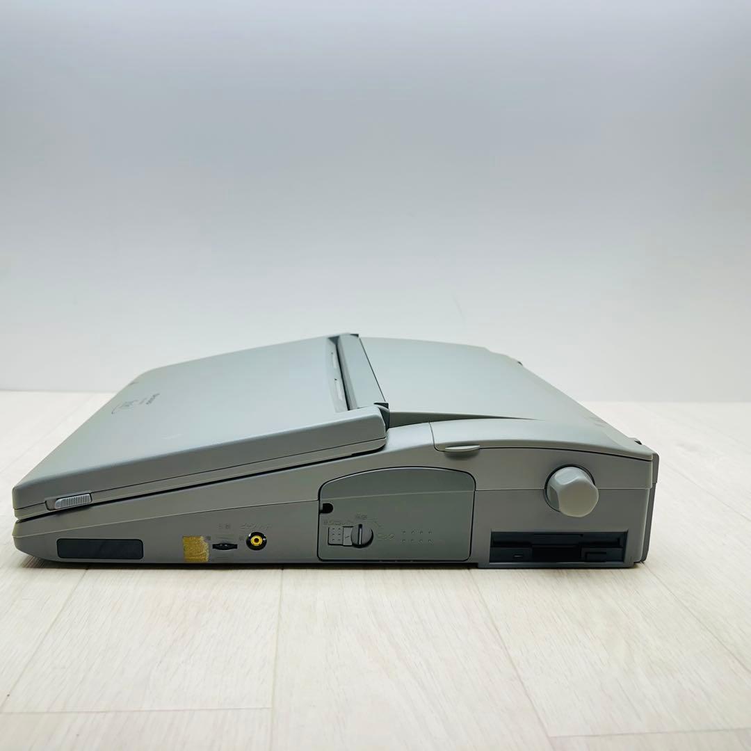 SHARP 日本語ワードプロセッサ　WD-M800