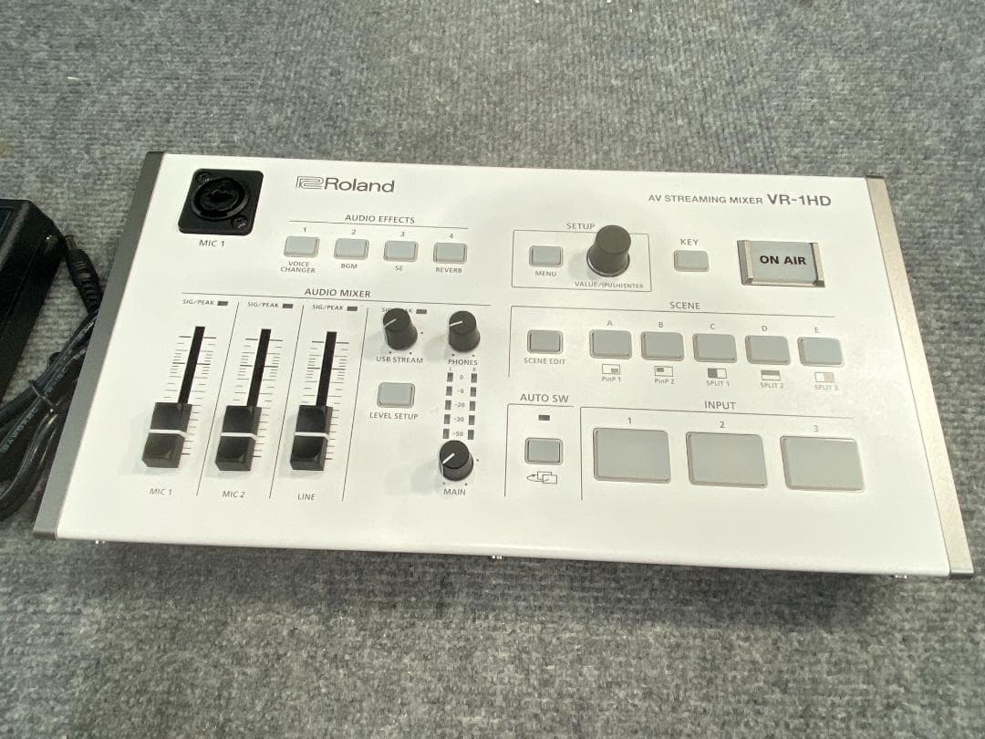 Roland vr-1hd ビデオスイッチャー
