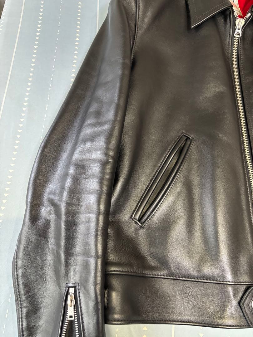 ルイスレザー / コルセアタイトフィット (カウレザー)/サイズ40