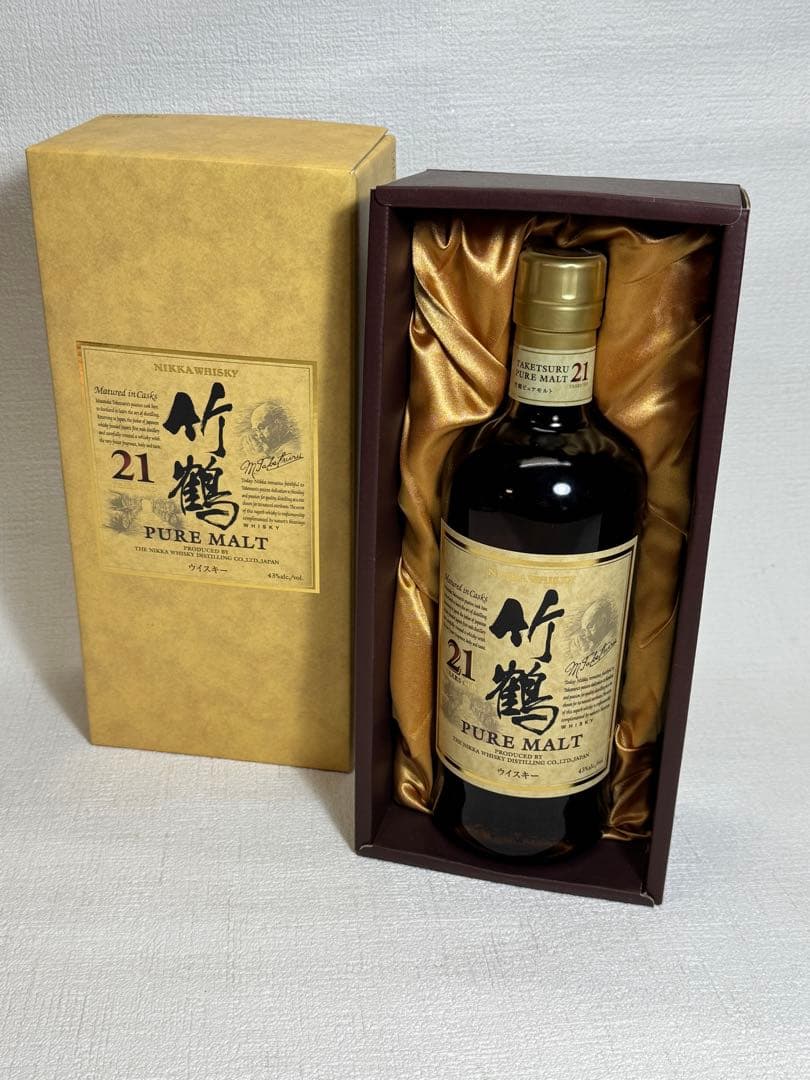 ニッカウイスキー 竹鶴 21年 ピュアモルト 700ml
