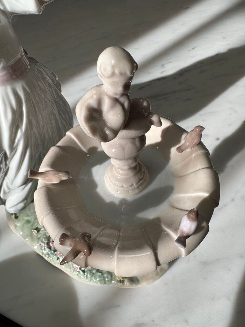 リヤドロ　LLADRO 春を告げる小鳥たち