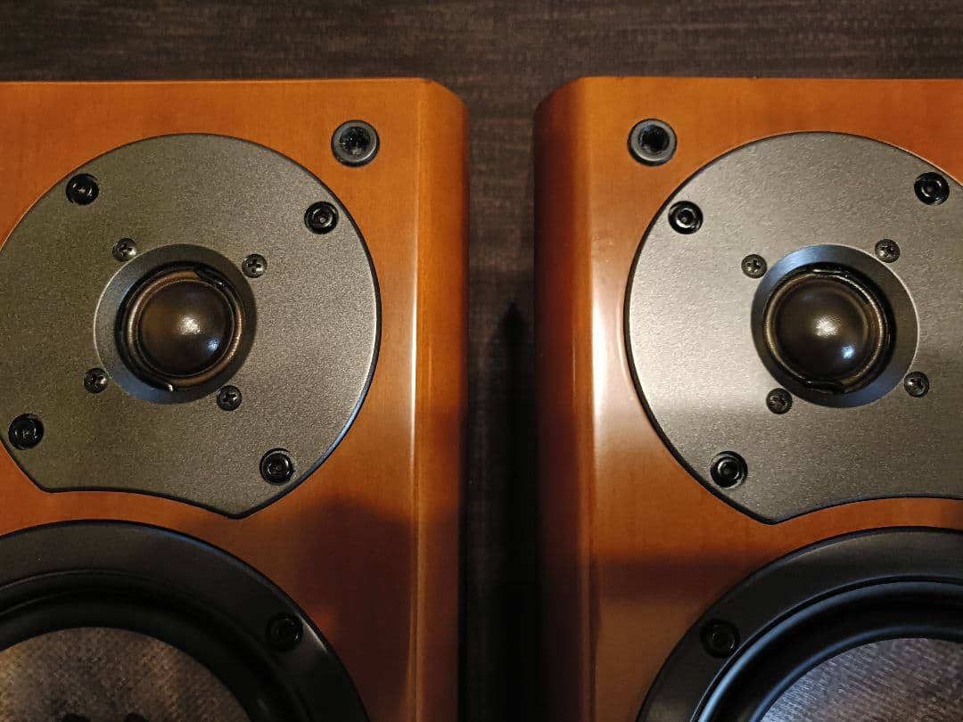 ONKYO D-102TX 吸音材交換、D-102EXのウーハーに交換