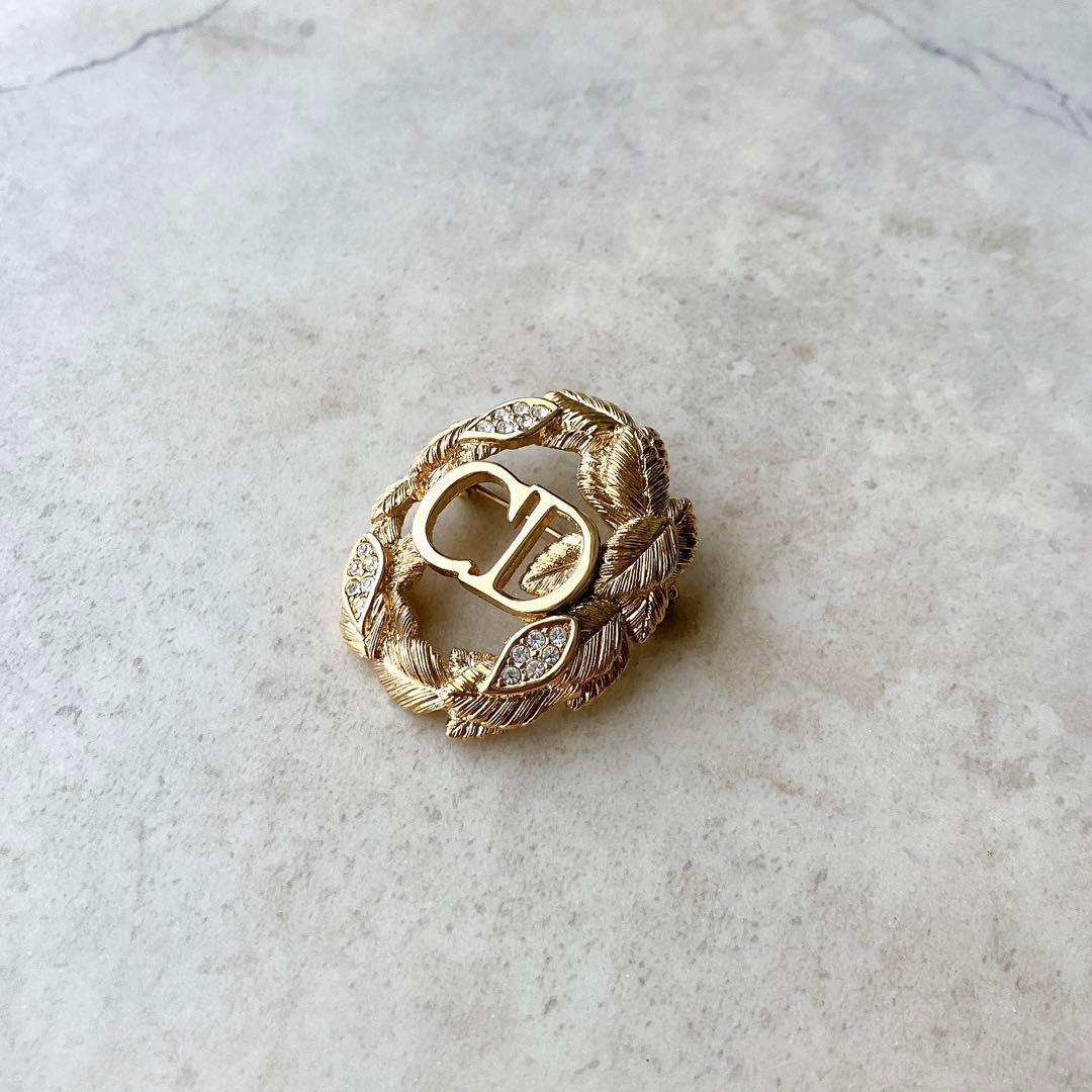 Christian Dior ヴィンテージ CDロゴ ゴールド リーフ ブローチ