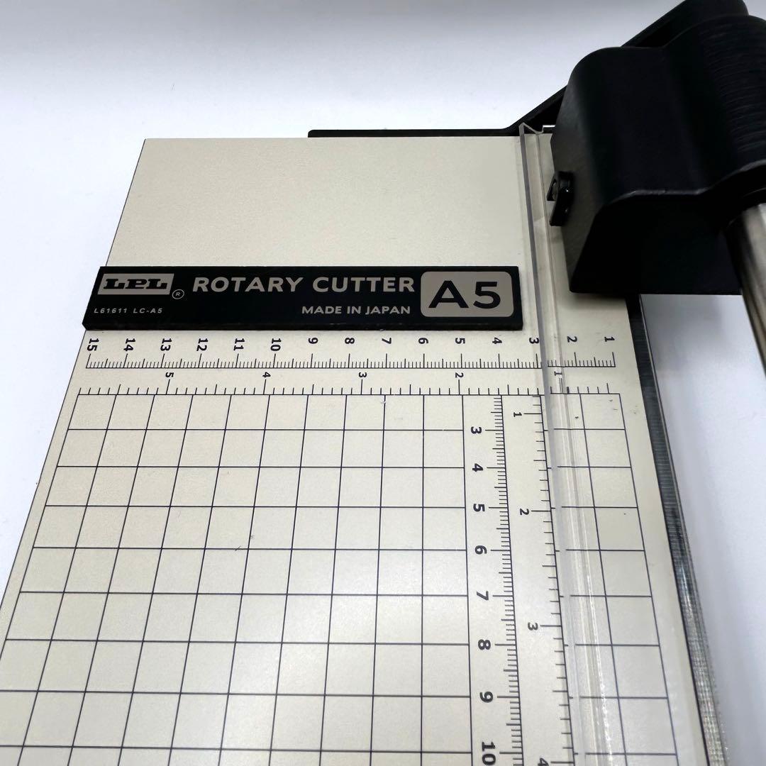 【廃盤美品】 LPL ロータリー式カッター 裁断機 取説付き