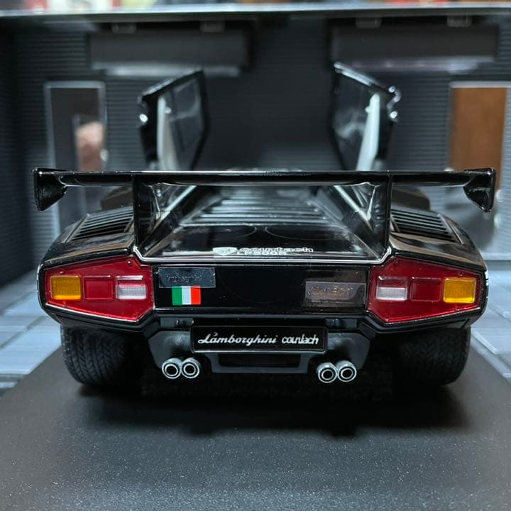 激レア絶版未展示品　京商 1/18 ランボルギーニ カウンタック LP500 R