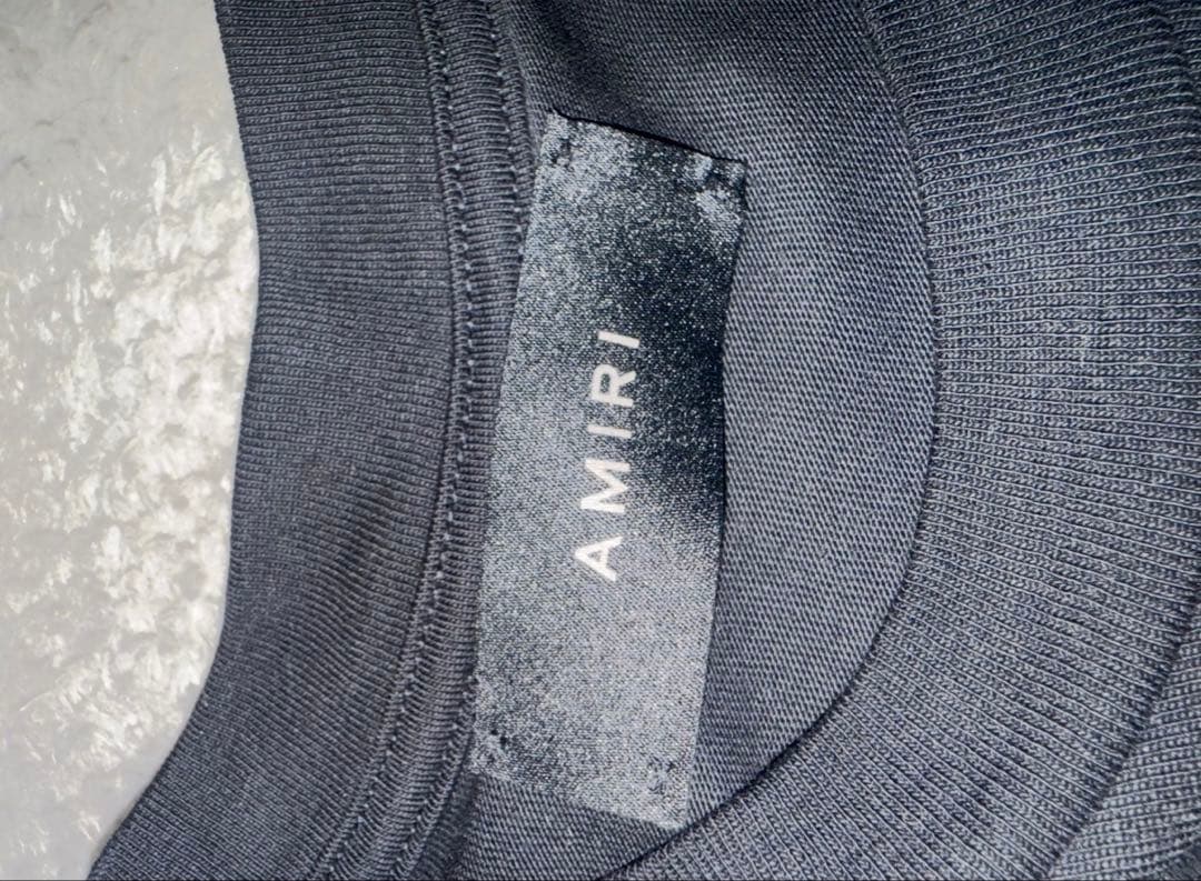 AMIRItシャツ