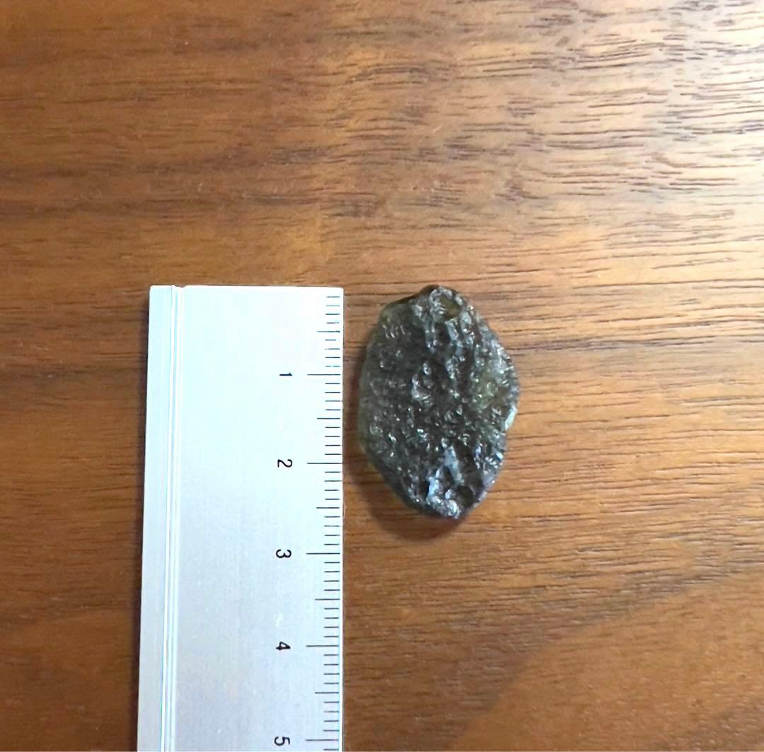 モルダバイト