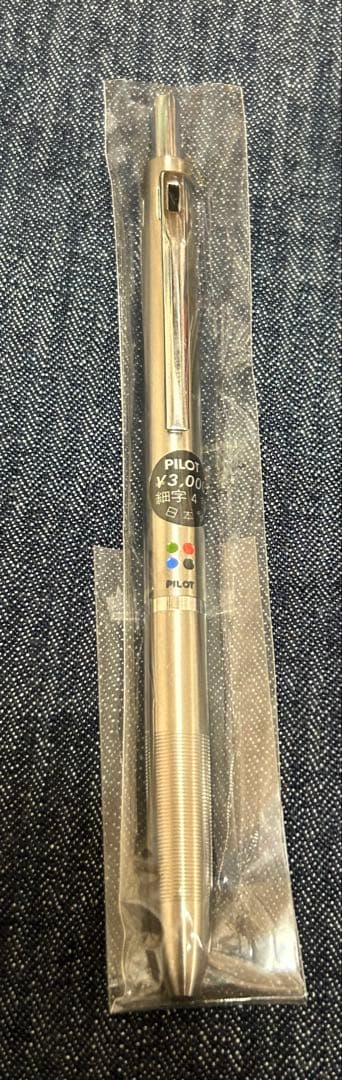 PILOT 4色ボールペン 振子式 ホソブトタイプ 新品未開封　廃盤