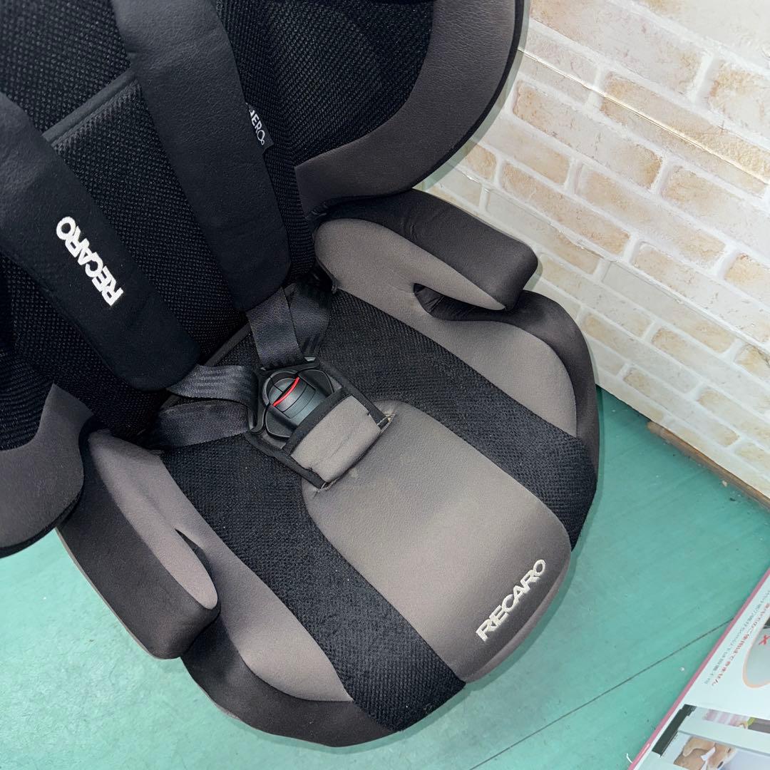 レカロ　スタートJ1 ジュニアシート　1才から