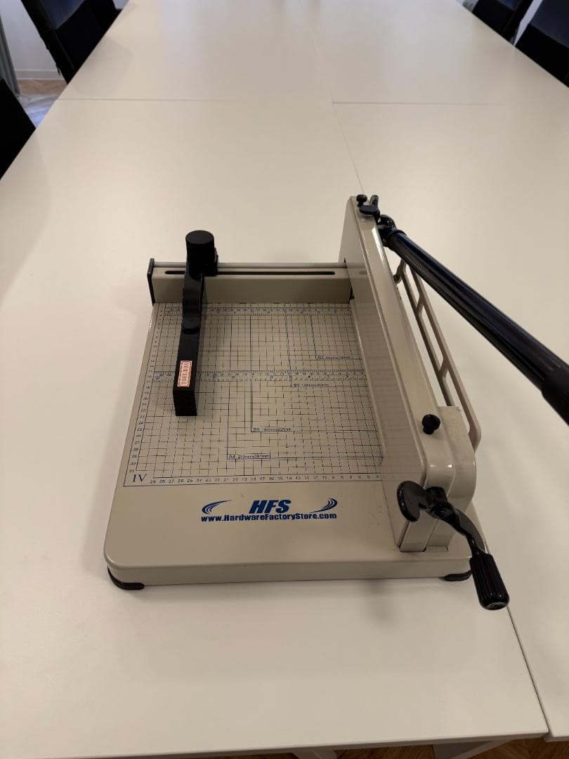 【A4裁断機】HFS FBA_16150（ホワイト）