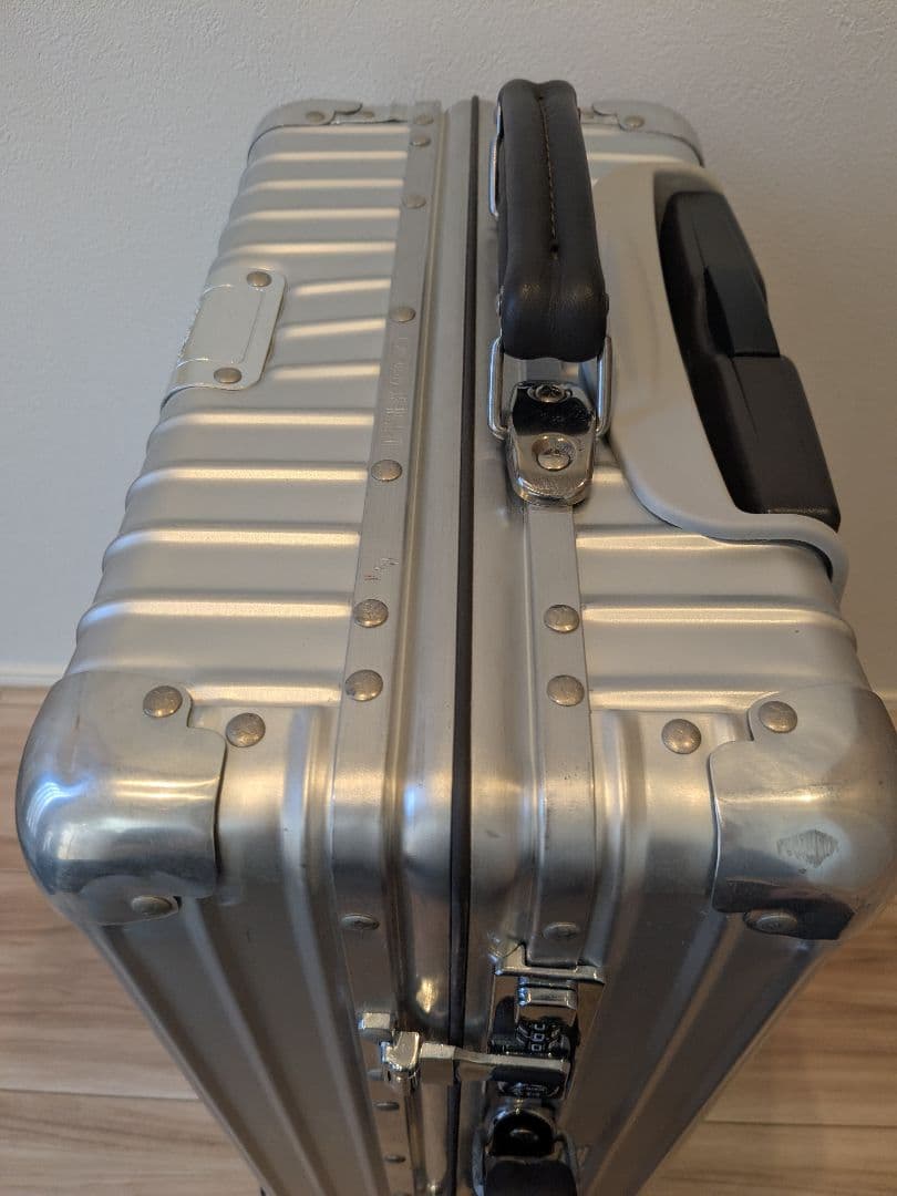 【VV】RIMOWA リモワ クラシックフライト 33L 4輪 機内持込可