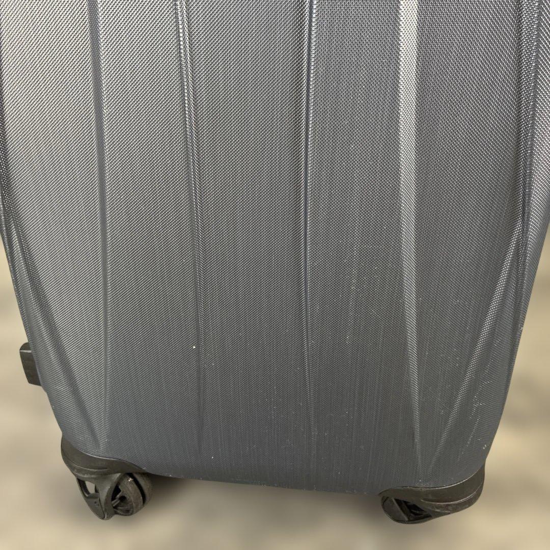 サムソナイト　スーツケース　軽量　拡張あり　キャリーケース　3.3キロ