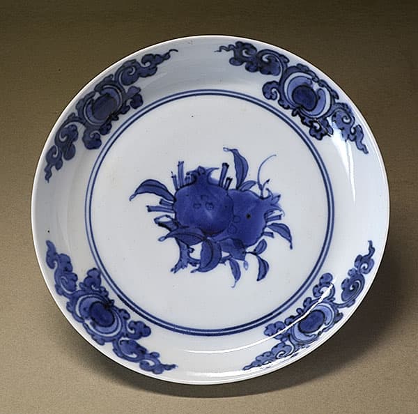 藍古九谷 如意雲に柘榴の図 六寸皿