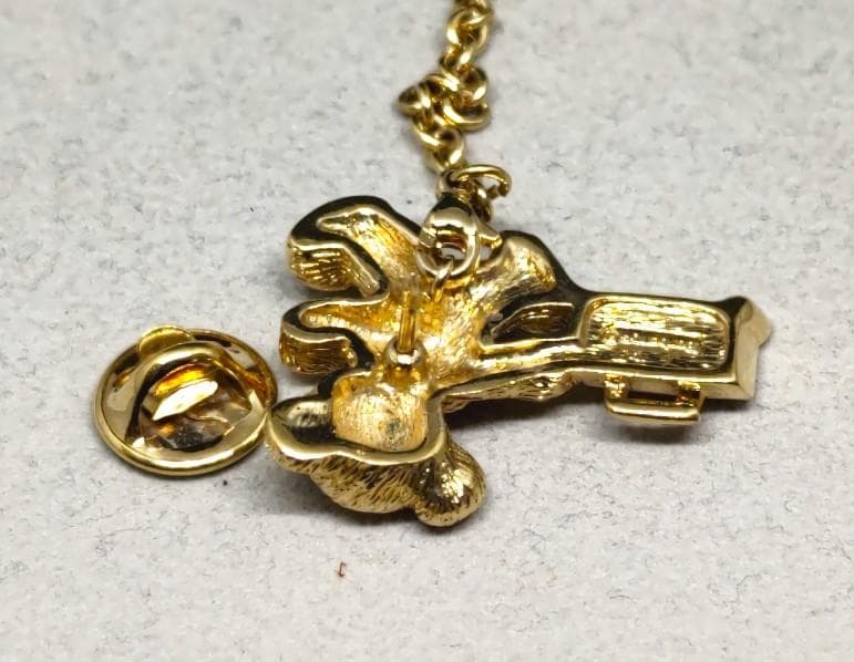 Burberrys　バーバリー　くま　ベア　飛行機　ピンバッジ　40371