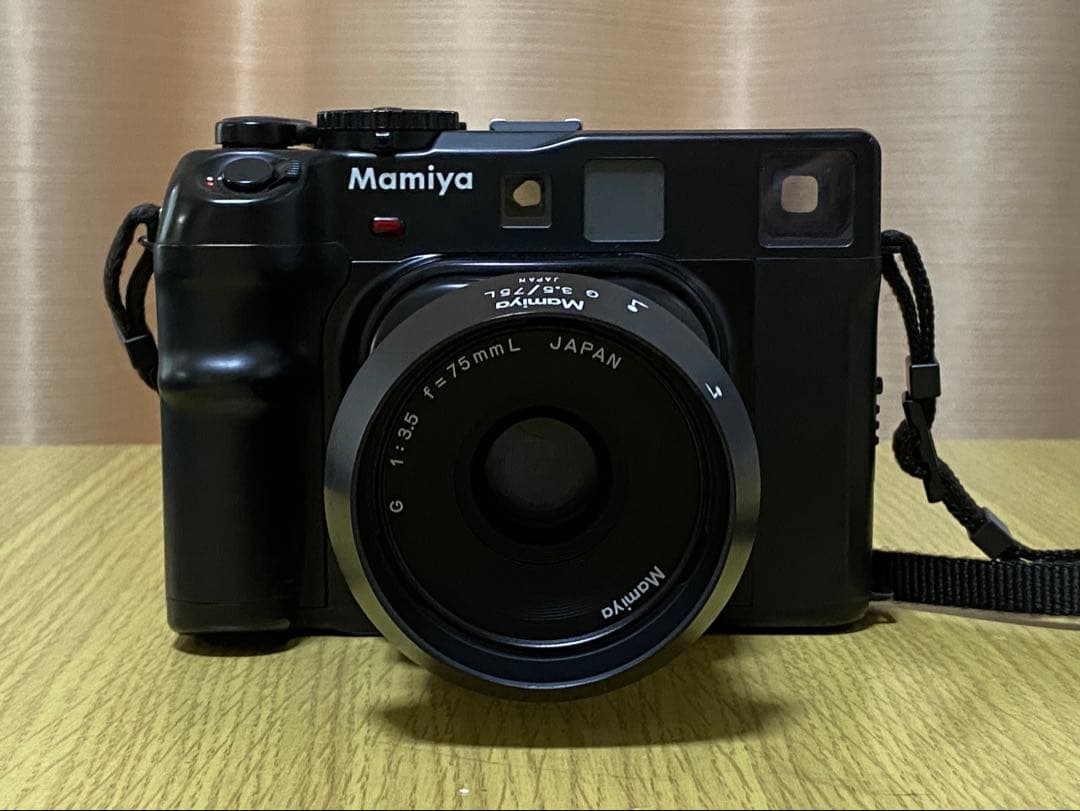 マミヤ New Mamiya 6 中判フィルムカメラ レンズ75mm f/3.5