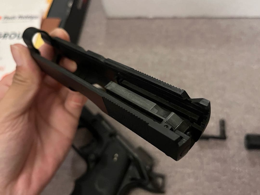 せ*い様 MGC　V10　オールブラック　HW　ウルトラコンパクト　ホーググリッ